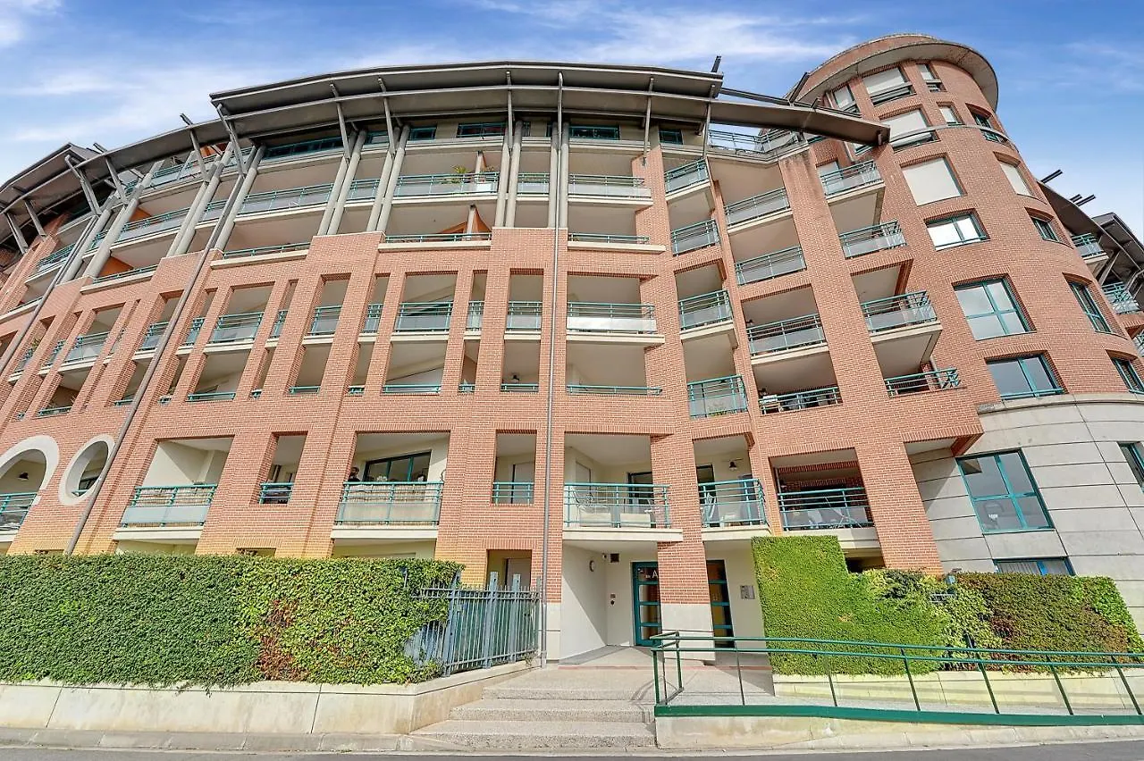 Appartement Pompon Sur La Garonne - Appt Avec Balcon Pour 2 à Toulouse