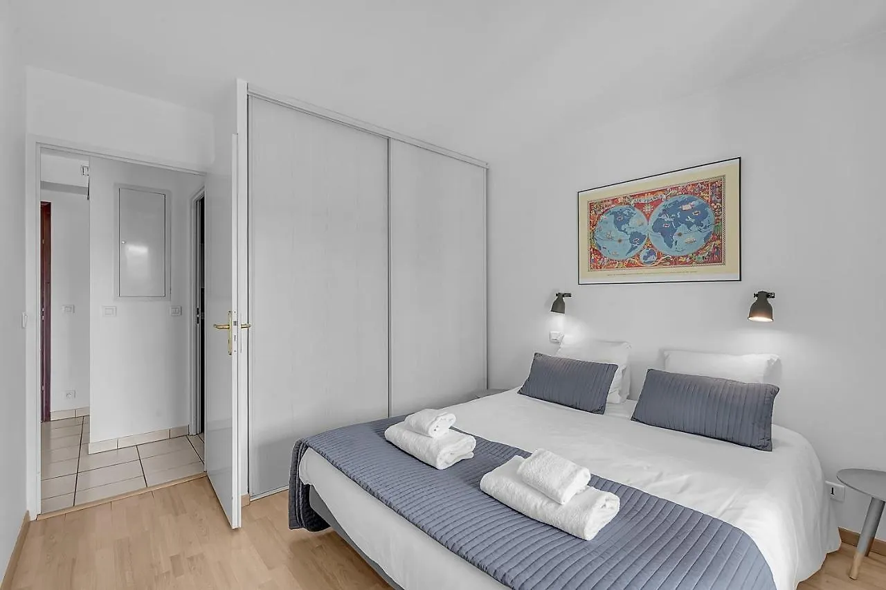 Appartement Pompon Sur La Garonne - Appt Avec Balcon Pour 2 à Toulouse